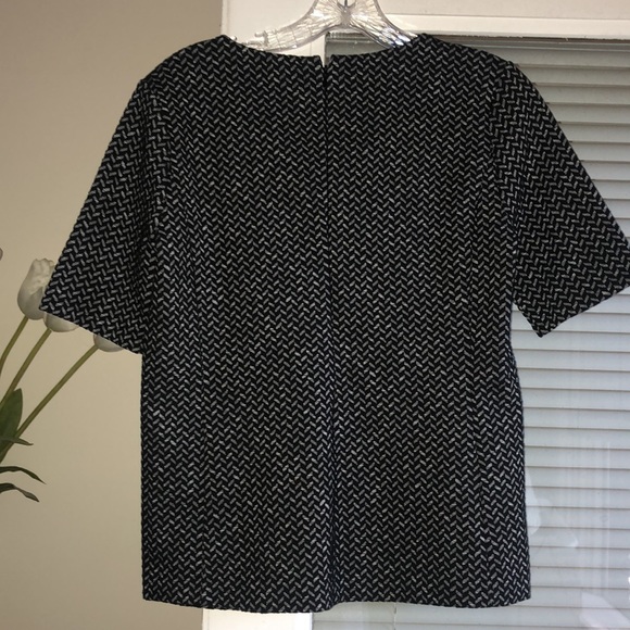 Ann Taylor Petite Textured Woven Grey Top - Picture 4 of 7